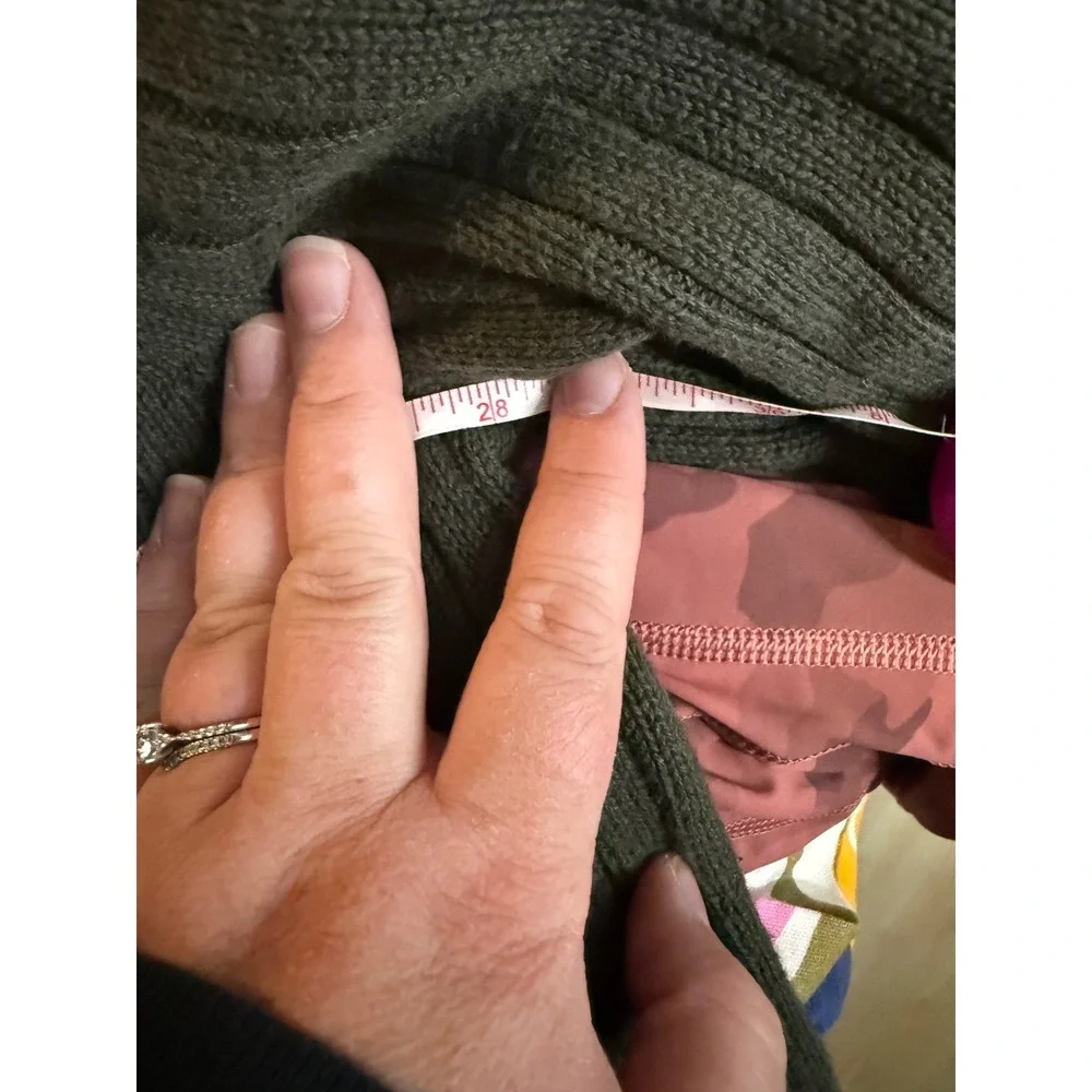 Patagonia mens fog cutter sweater‎ in green